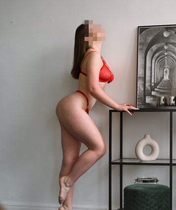 Проститутка Агата