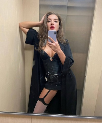 Проститутка Яромира